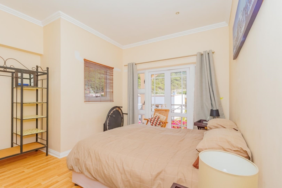 To Let 3 Bedroom Property for Rent in Northshore Western Cape